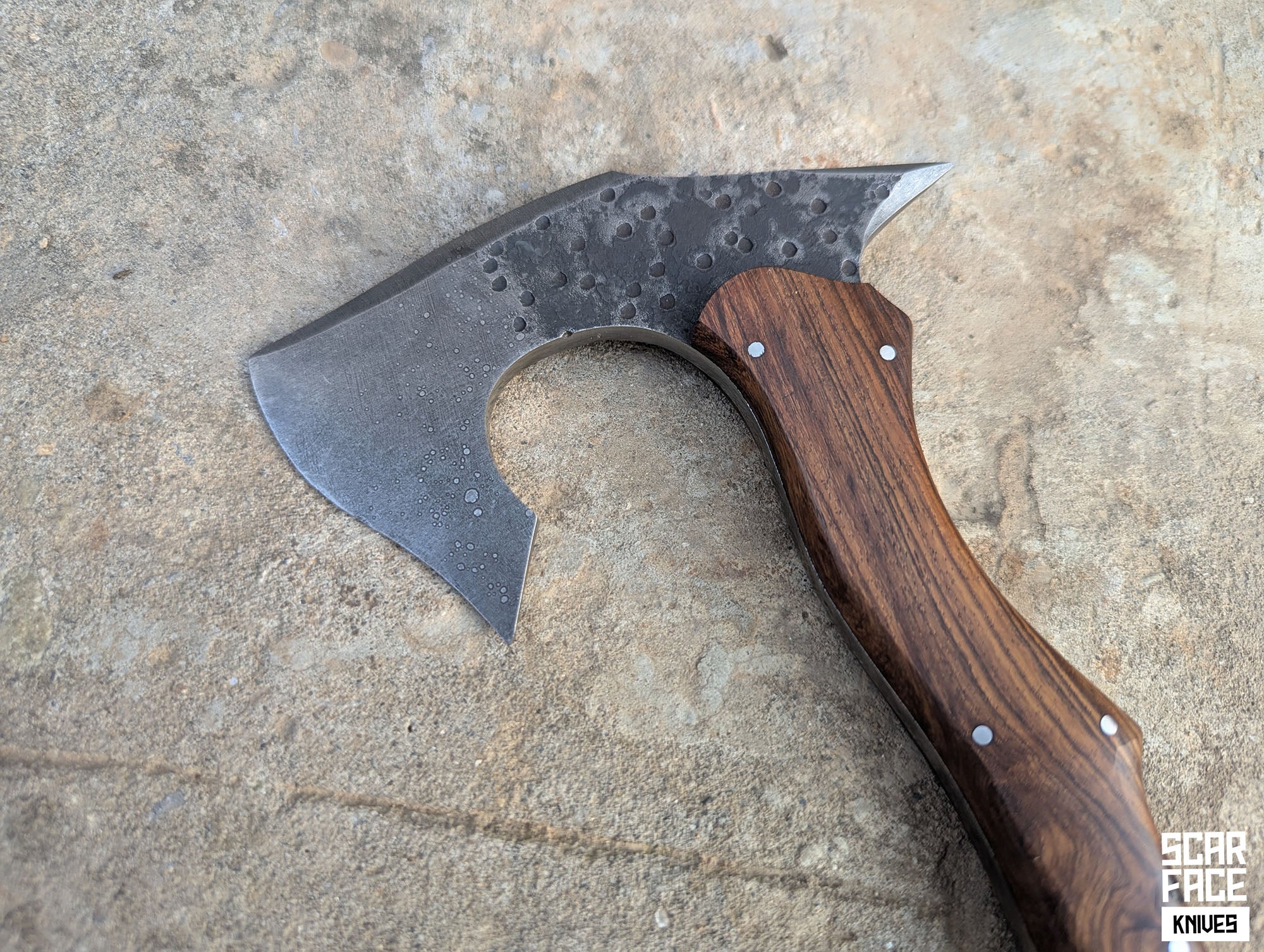 Frontier V1 Tomahawk