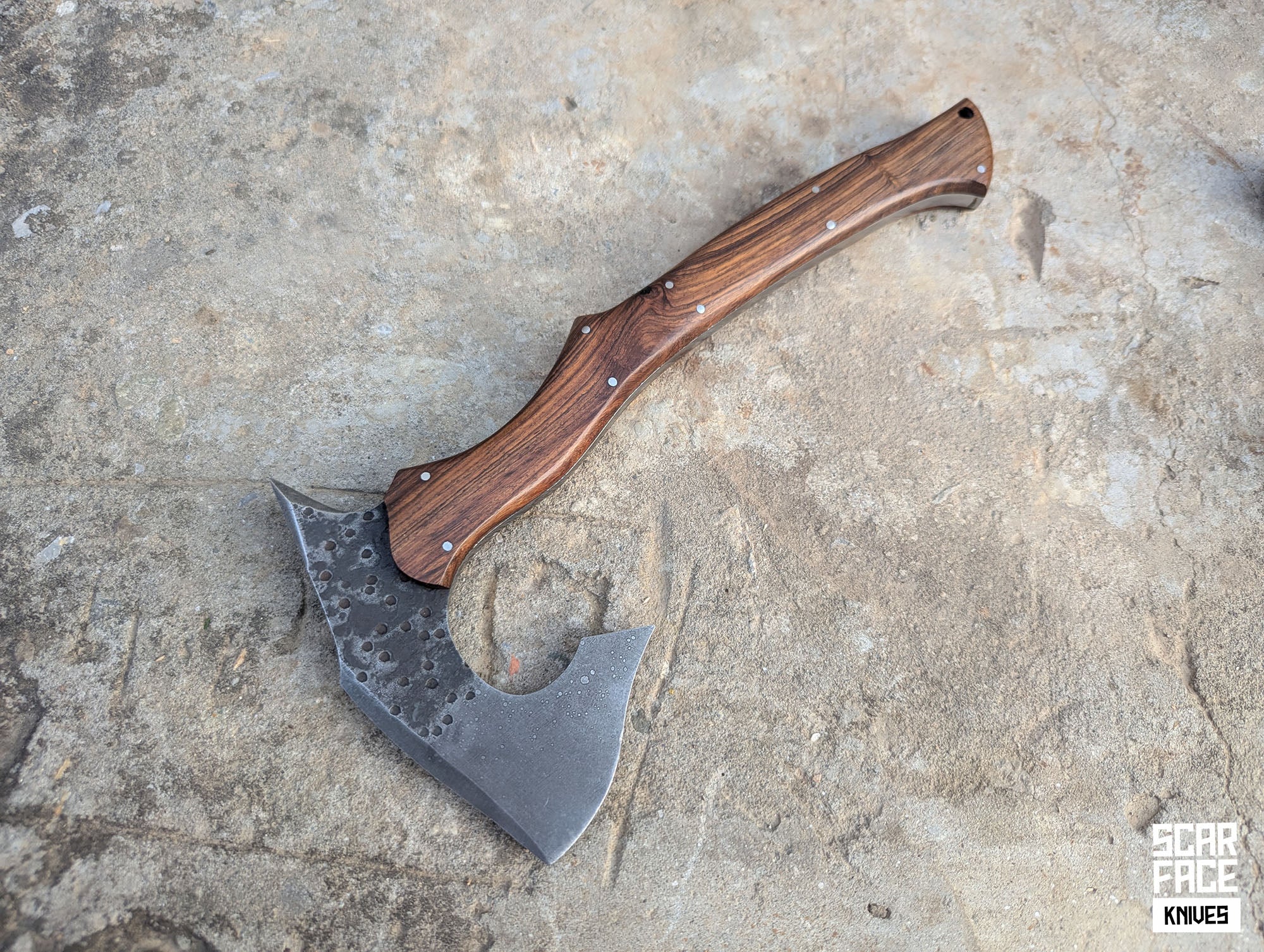 Frontier V1 Tomahawk