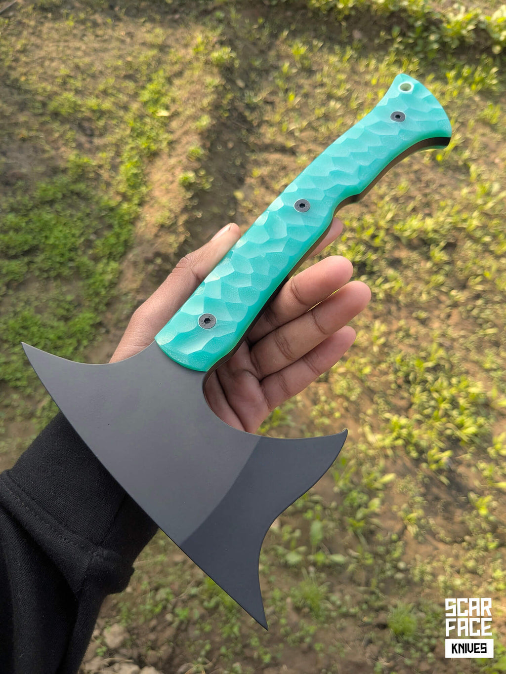The Sayoc Tomahawk
