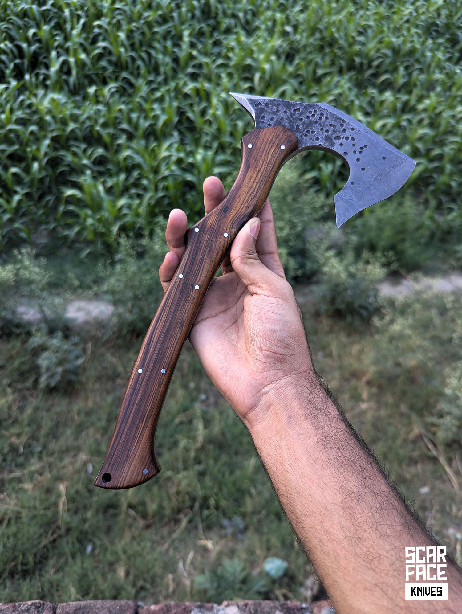 Frontier V1 Tomahawk