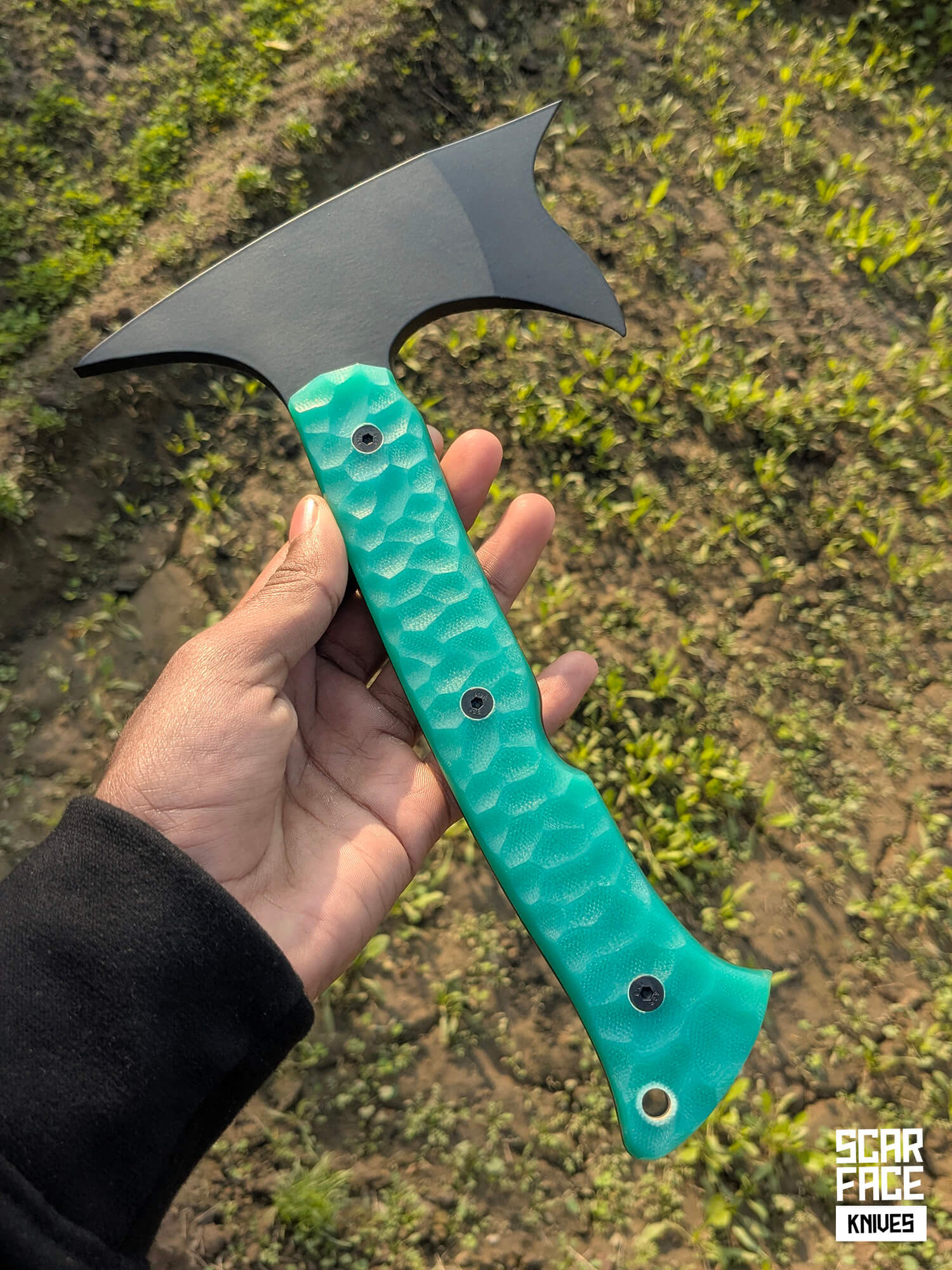 The Sayoc Tomahawk