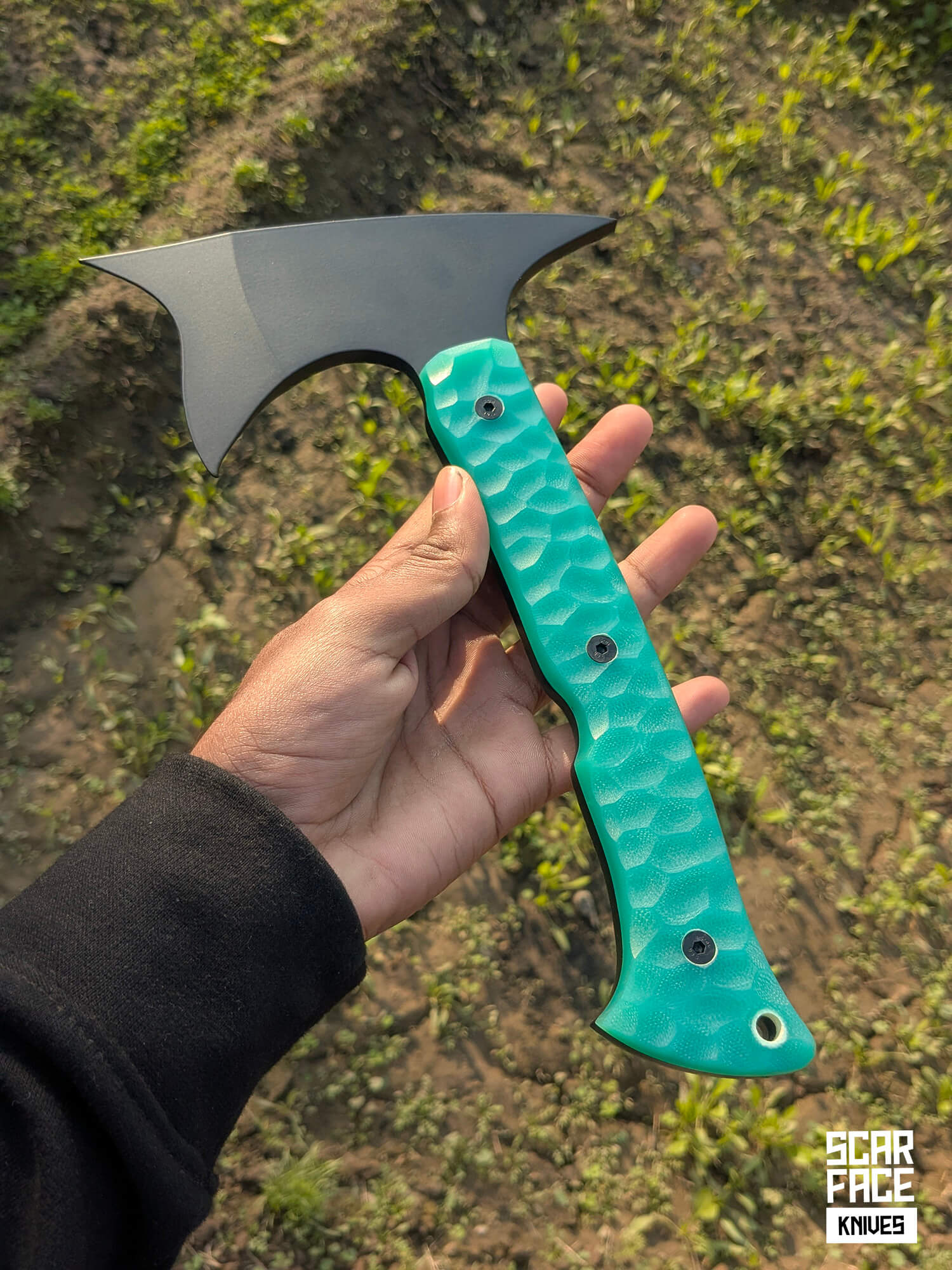 The Sayoc Tomahawk