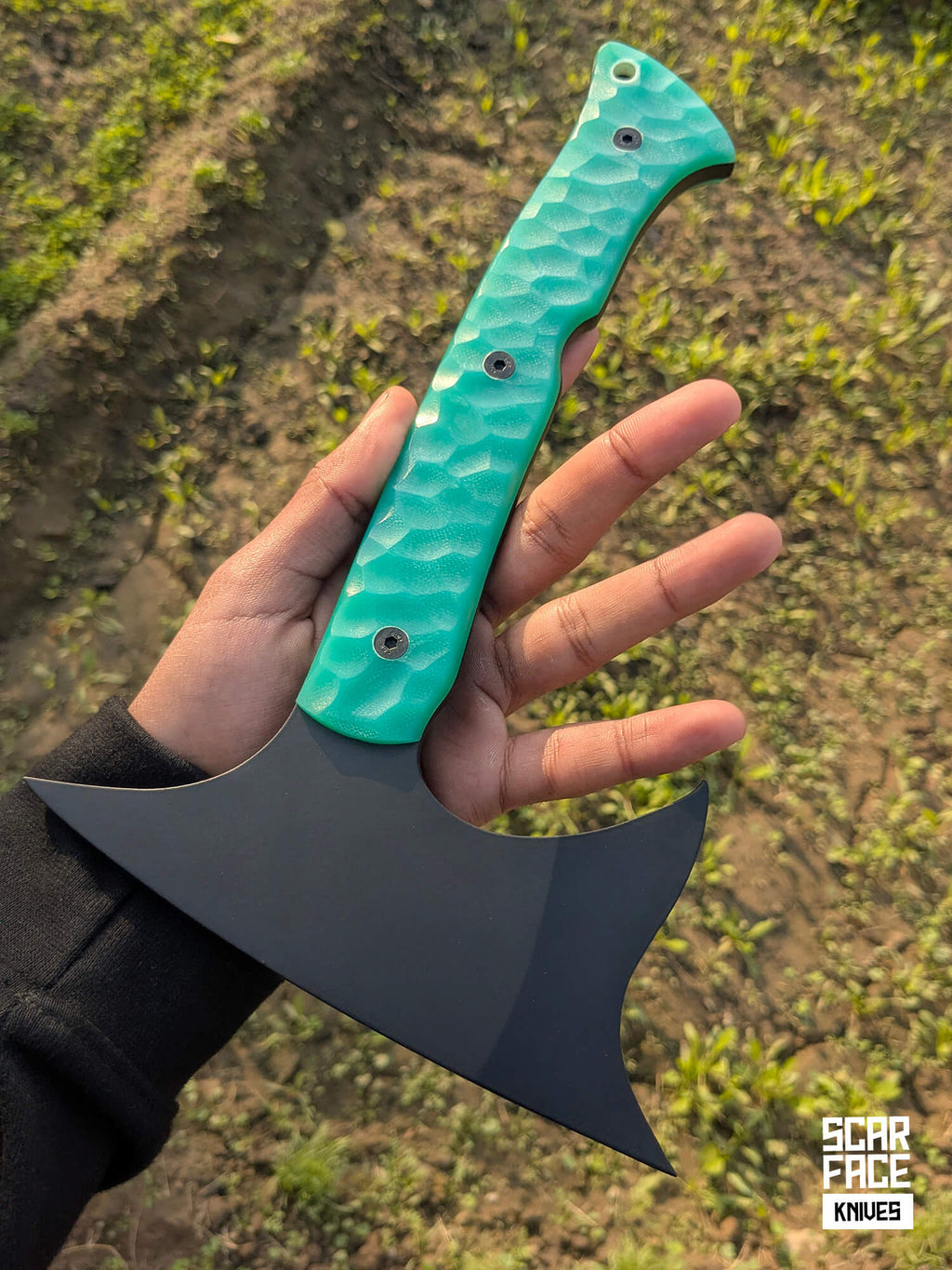 The Sayoc Tomahawk